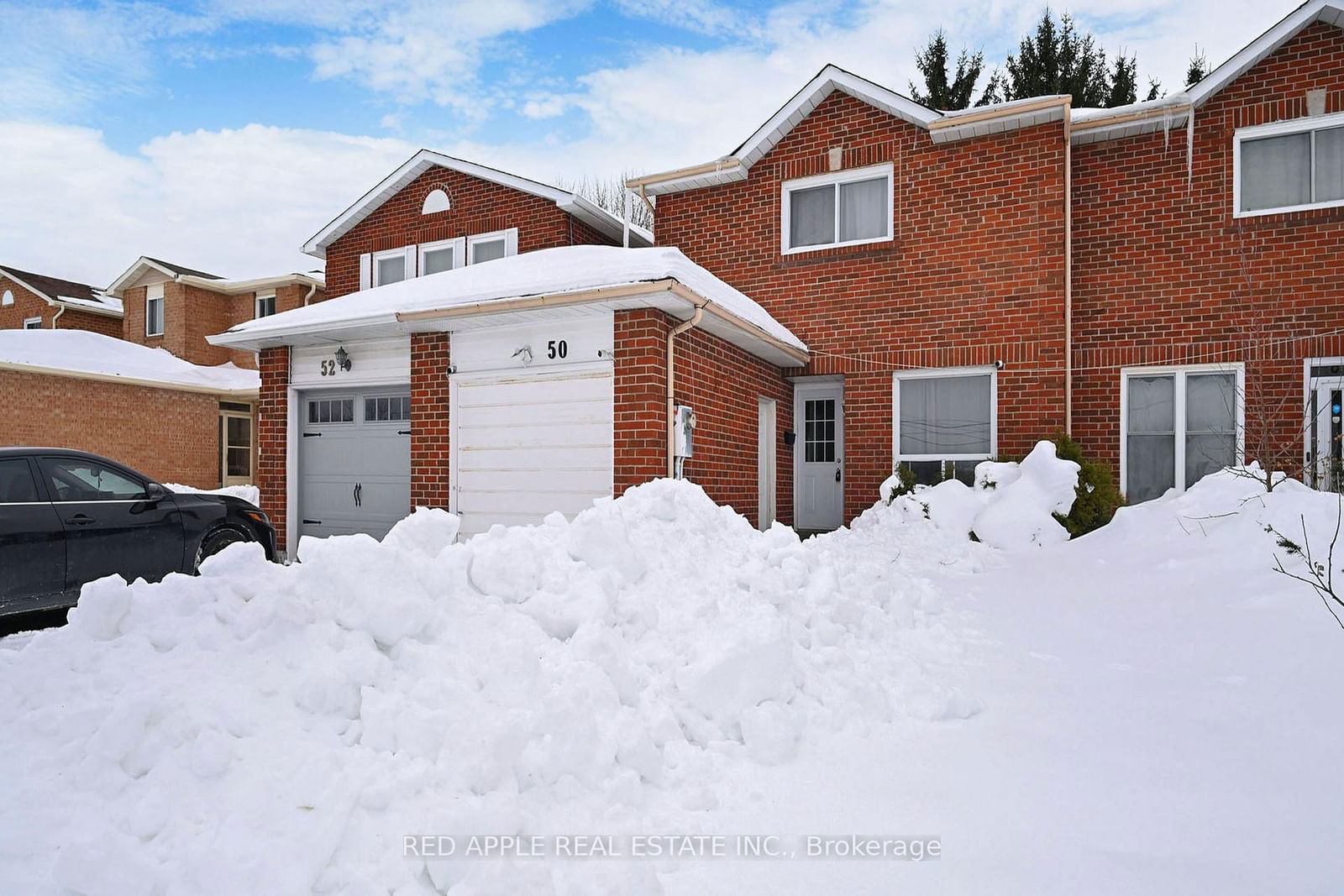 Semi-Detached House leased at Bsmt-50 Whitehaven Drive, Brampton, Heart Lake, L6Z 2R5 - MLS: W11988784