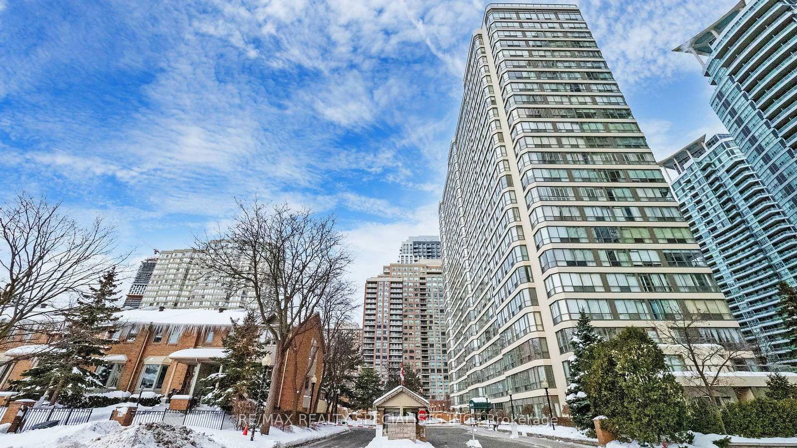 Condo for sale at 1414-55 Elm Drive, Mississauga, City Centre, L5B 3Z3 - MLS: W11989093