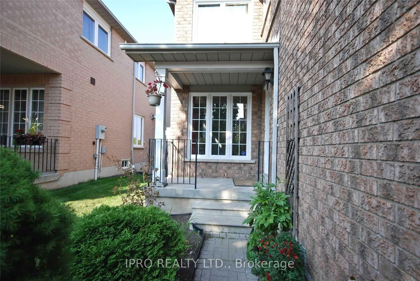 Semi-Detached House for lease at 5441 Palmerston Crescent, Mississauga, Central Erin Mills, L5M 5Y5 - MLS: W11989159