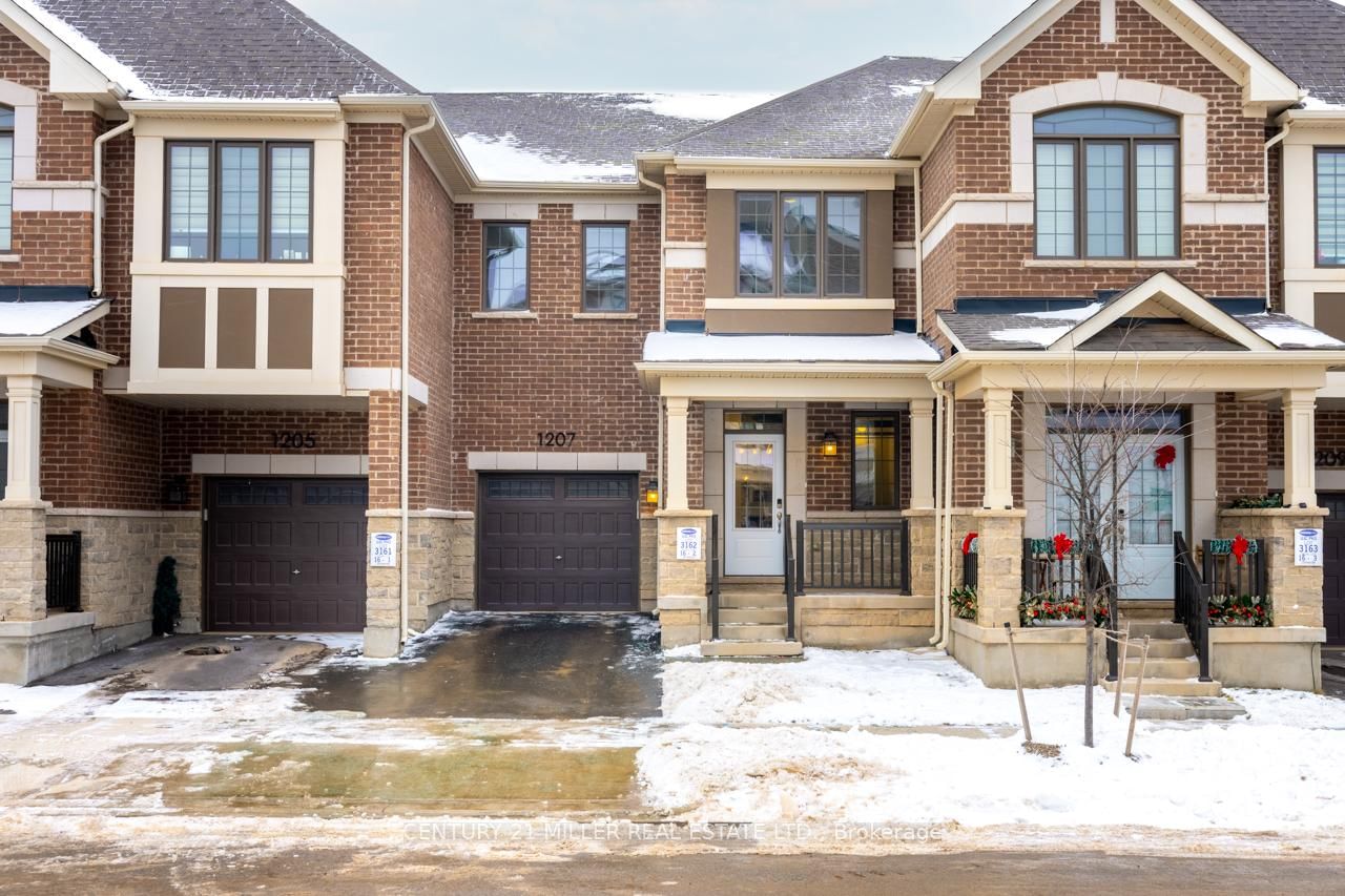 Townhouse for lease at 1207 Anson Gate, Oakville, 1010 - JM Joshua Meadows, L6H 3Z9 - MLS: W11989188