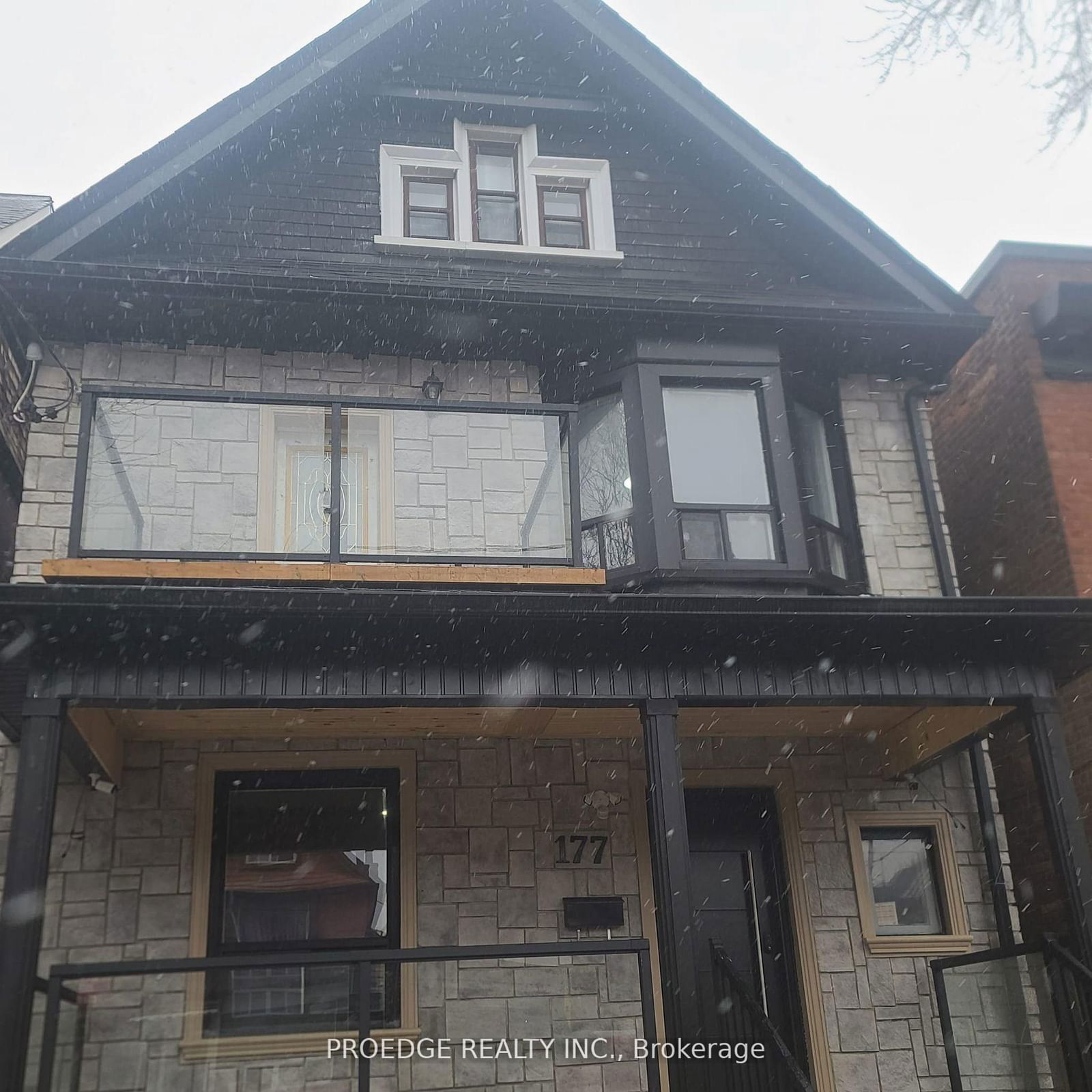 Semi-Detached House for sale at 177 Wallace Avenue, Toronto, Dovercourt-Wallace Emerson-Junction, M6H 1V3 - MLS: W11989219