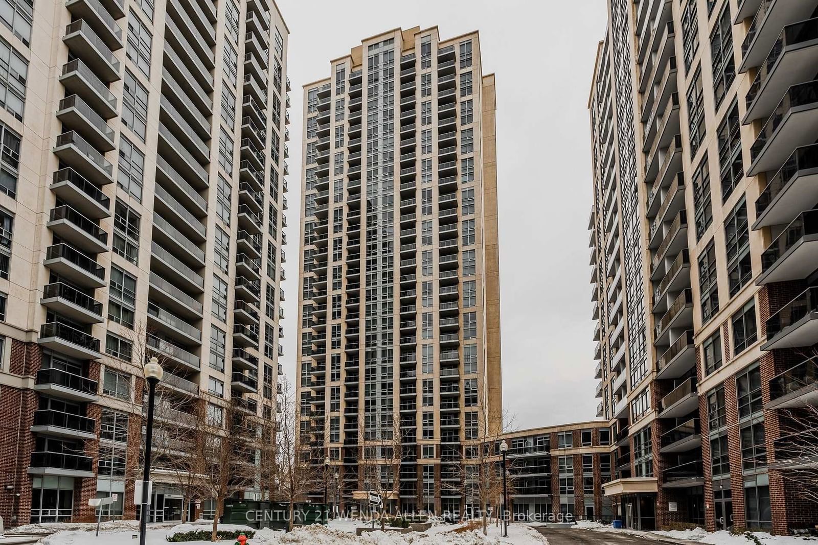 Condo for sale at PH01-3 Michael Power Place, Toronto, Islington-City Centre West, M9A 0A2 - MLS: W11989357