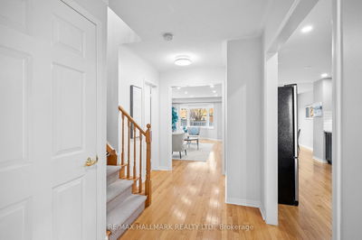 2985 Gardenview Cres, Mississauga - Central Erin Mills image-0-4