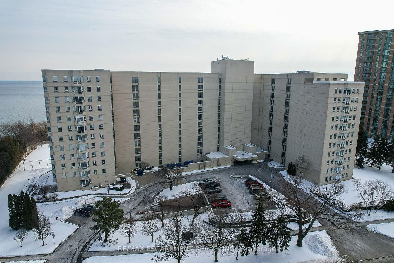 Condo for sale at 801-5280 Lakeshore Road, Burlington, Appleby, L7L 5R1 - MLS: W11989570