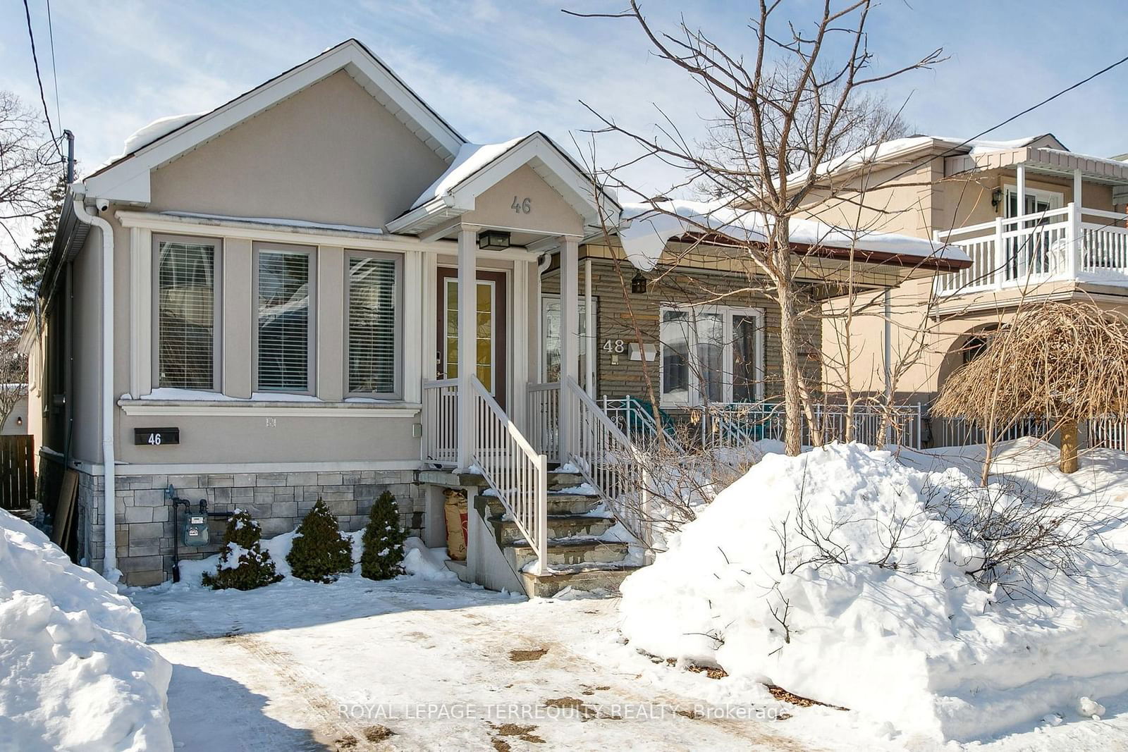 Detached House for sale at 46 Branstone Road, Toronto, Caledonia-Fairbank, M6E 4E4 - MLS: W11989749