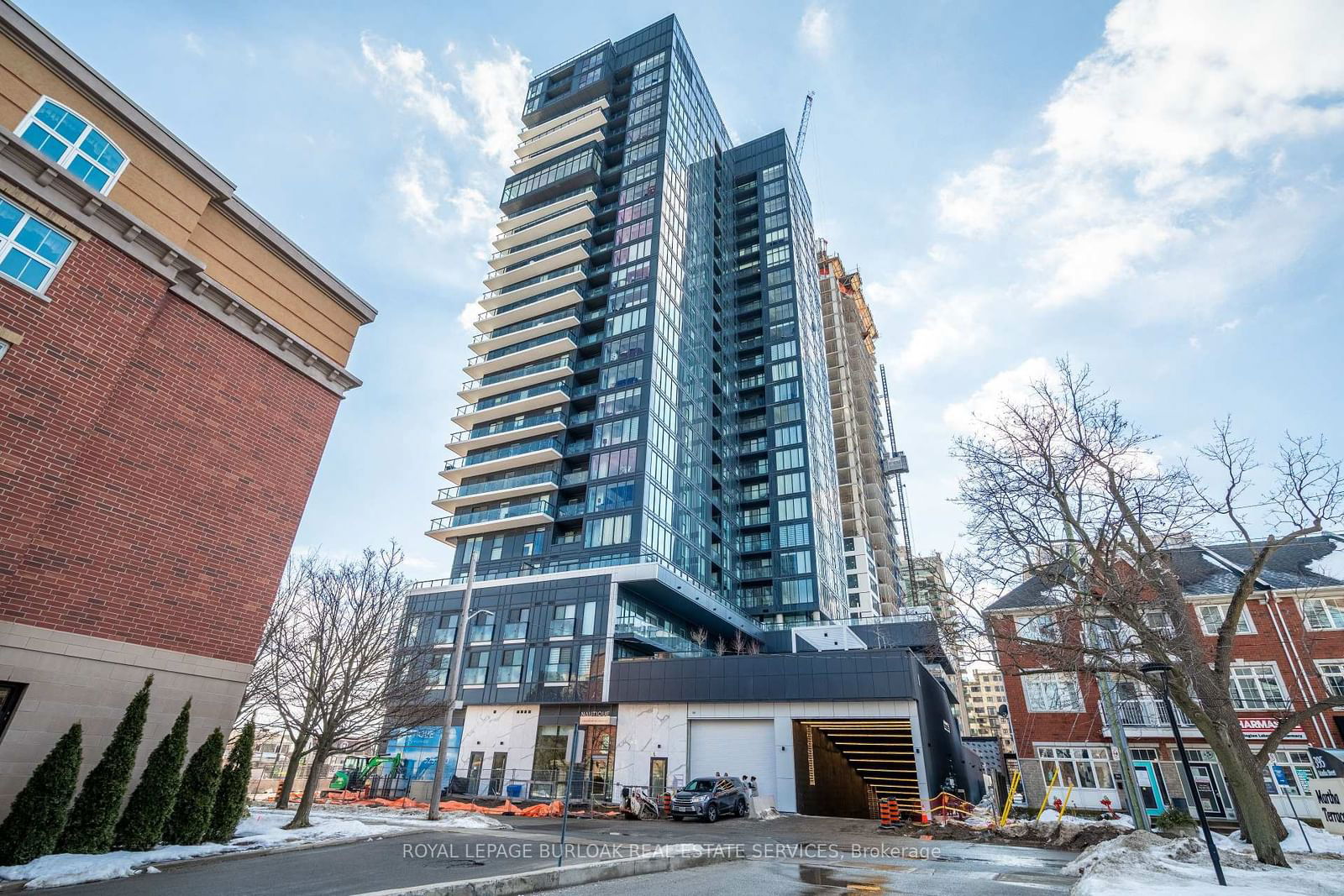 Condo for lease at 908-370 Martha Street, Burlington, Brant, L7R 0G9 - MLS: W11989966