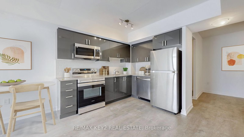 611 - 556 Marlee Ave, Toronto, M6B 0B1 | Image 2