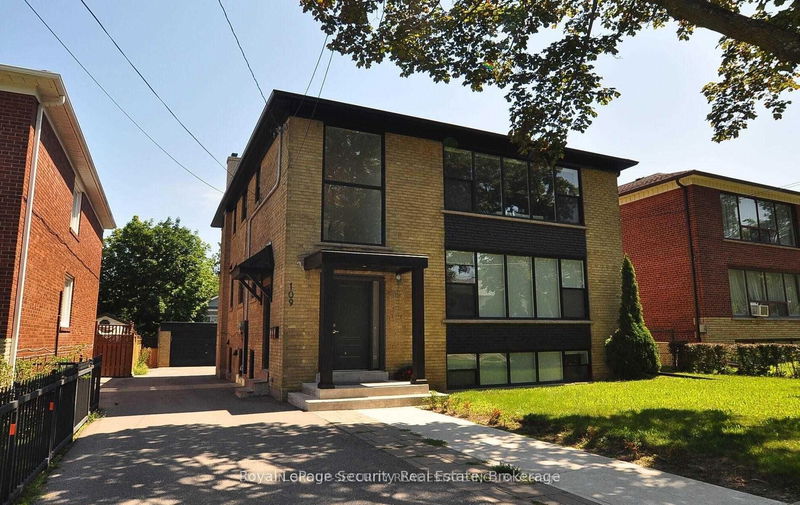 Unit 2 — 109 Stephen Dr, Toronto - Stonegate-Queensway image-0-0