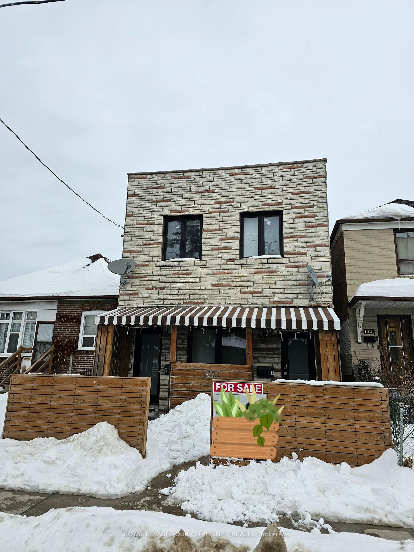 Detached House for sale at 1623 Keele Street, Toronto, Keelesdale-Eglinton West, M6M 3V8 - MLS: W11990209