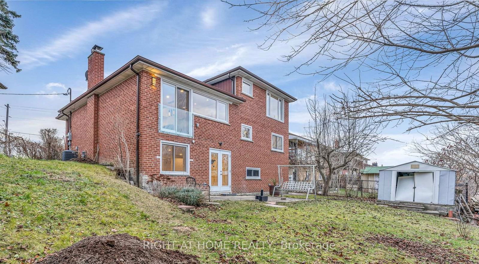 Detached House for lease at Ground Level-35 Troutbrooke Drive, Toronto, Downsview-Roding-CFB, M3M 1S6 - MLS: W11990473