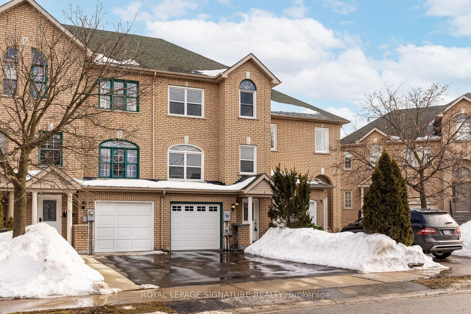 Townhouse sold at 26 Provincial Place, Brampton, Northgate, L6S 6C5 - MLS: W11990571