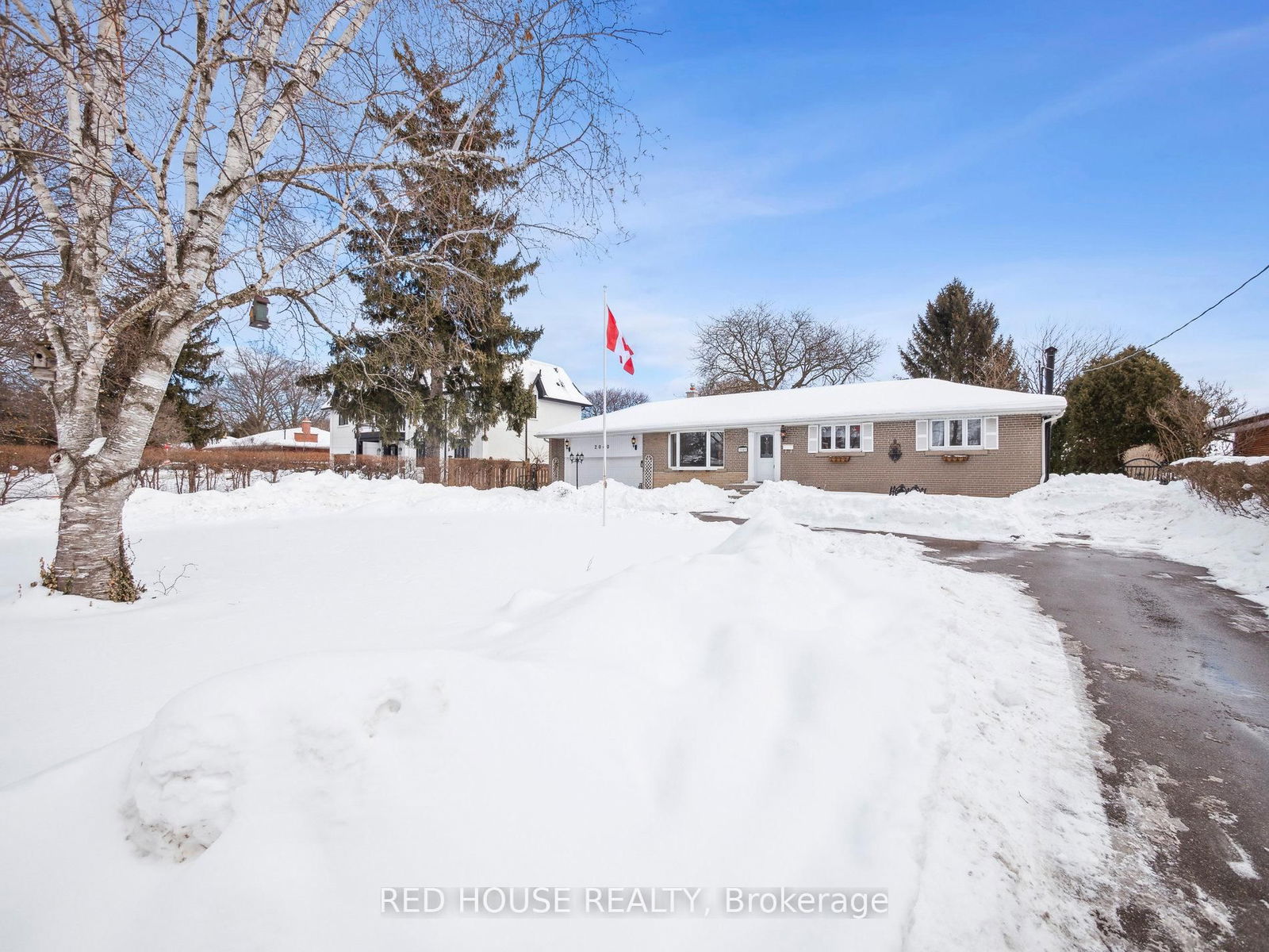 Detached House for sale at 2040 Rebecca Street, Oakville, BR Bronte, L6L 2A2 - MLS: W11990674