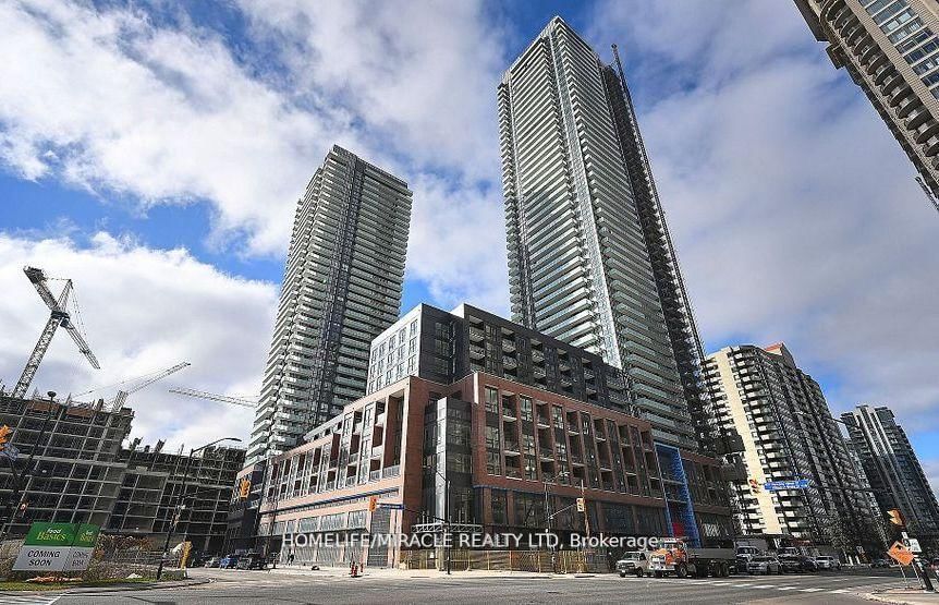 Condo for lease at 313-4130 Parkside Village Drive, Mississauga, City Centre, L5B 3M8 - MLS: W11990757