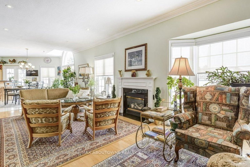 27 - 17 Orchard Park Gate, Brampton, L6R 1W5 | Image 2