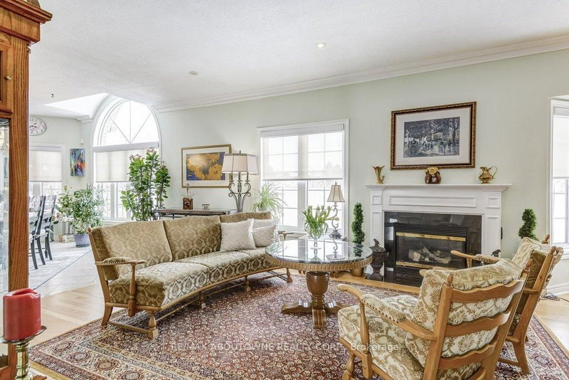 27 - 17 Orchard Park Gate, Brampton, L6R 1W5 | Image 3