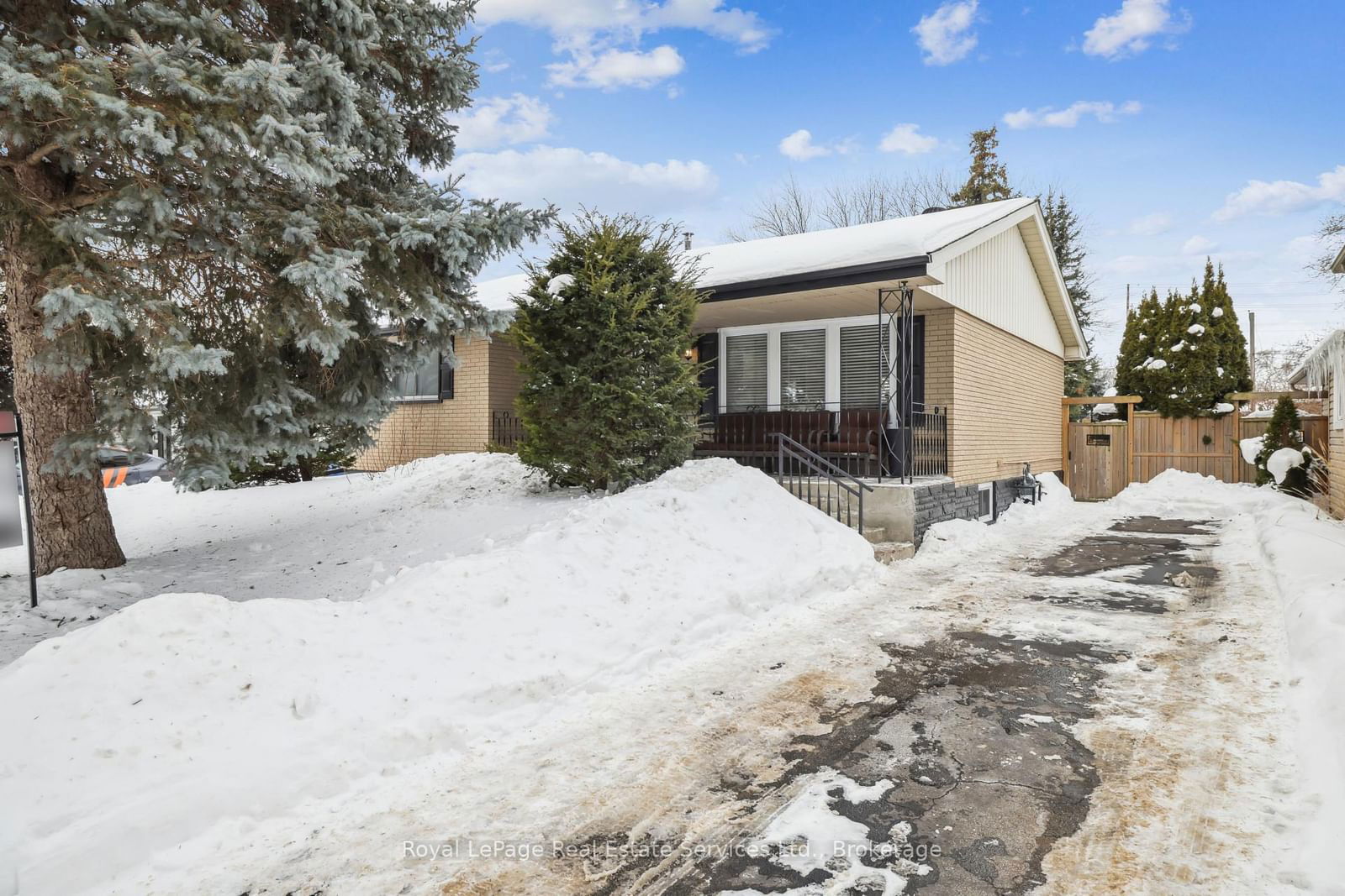 Detached House for sale at 612 Wilene Drive, Burlington, Shoreacres, L7L 2B2 - MLS: W11990933