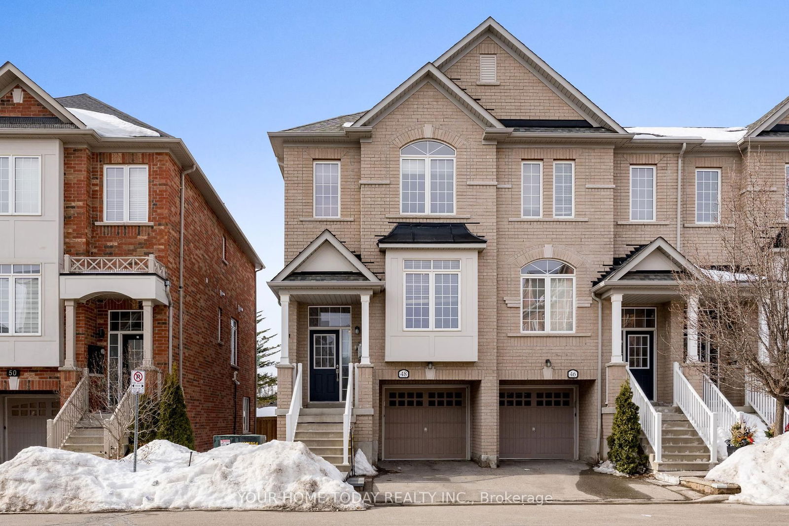 Townhouse sold at 48 Jersey Lane, Halton Hills, Georgetown, L7G 0G9 - MLS: W11991138