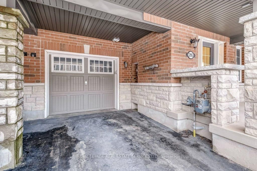 Townhouse for sale at 295 Jemima Drive, Oakville, GO Glenorchy, L6M 0V4 - MLS: W11991346