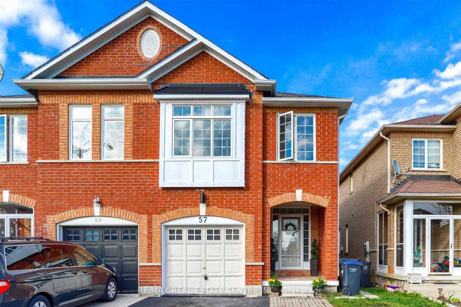 Semi-Detached House for lease at 57 Woodhaven Drive, Brampton, Fletcher's Meadow, L7A 1Y8 - MLS: W11991479