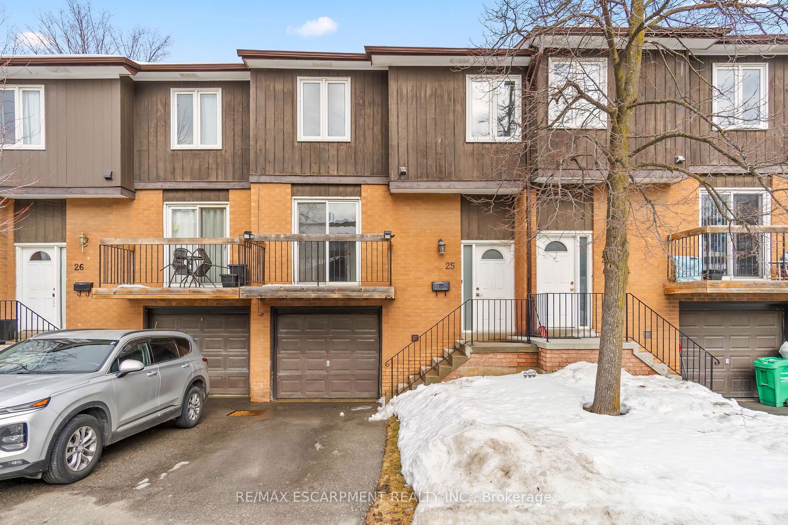 Townhouse for sale at 25-750 Burnhamthorpe Road, Mississauga, Applewood, L4Y 2X3 - MLS: W11991515