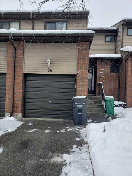 Townhouse for sale at 96 Carleton Place, Brampton, Bramalea West Industrial, L6T 3Z4 - MLS: W11991550