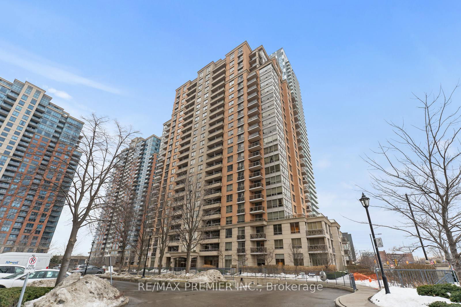 Condo for sale at 129-5233 Dundas Street, Toronto, Islington-City Centre West, M9B 6M1 - MLS: W11991791