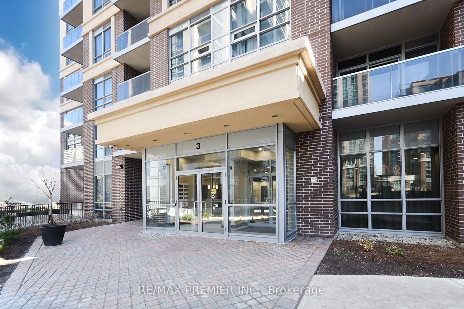 Condo for sale at 2102-3 Michael Power Place, Toronto, Islington-City Centre West, M9A 0A2 - MLS: W11991977