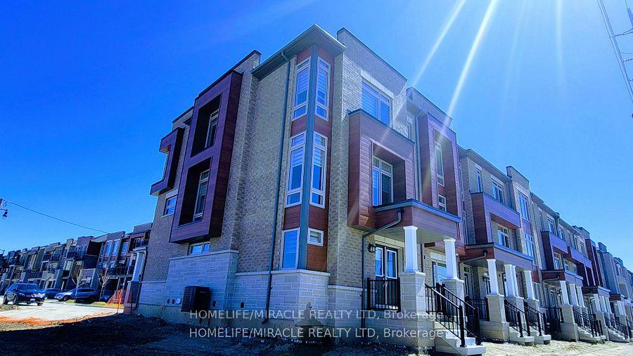 Townhouse for lease at 109 Donald Ficht Crescent, Brampton, Brampton West, L7A 5H7 - MLS: W11991995