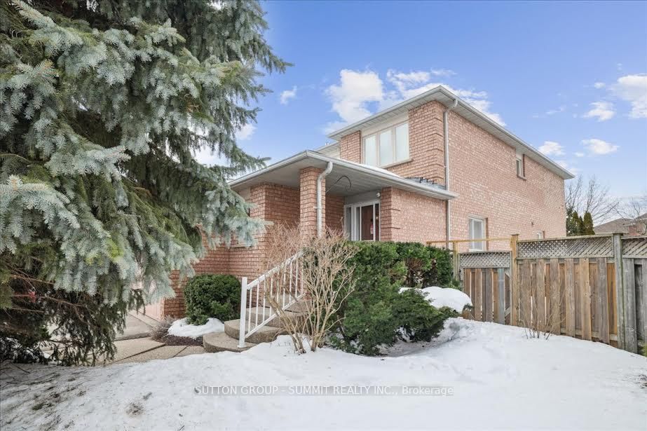 Detached House for sale at 131 Genesee Drive, Oakville, RO River Oaks, L6H 5Z3 - MLS: W11992125