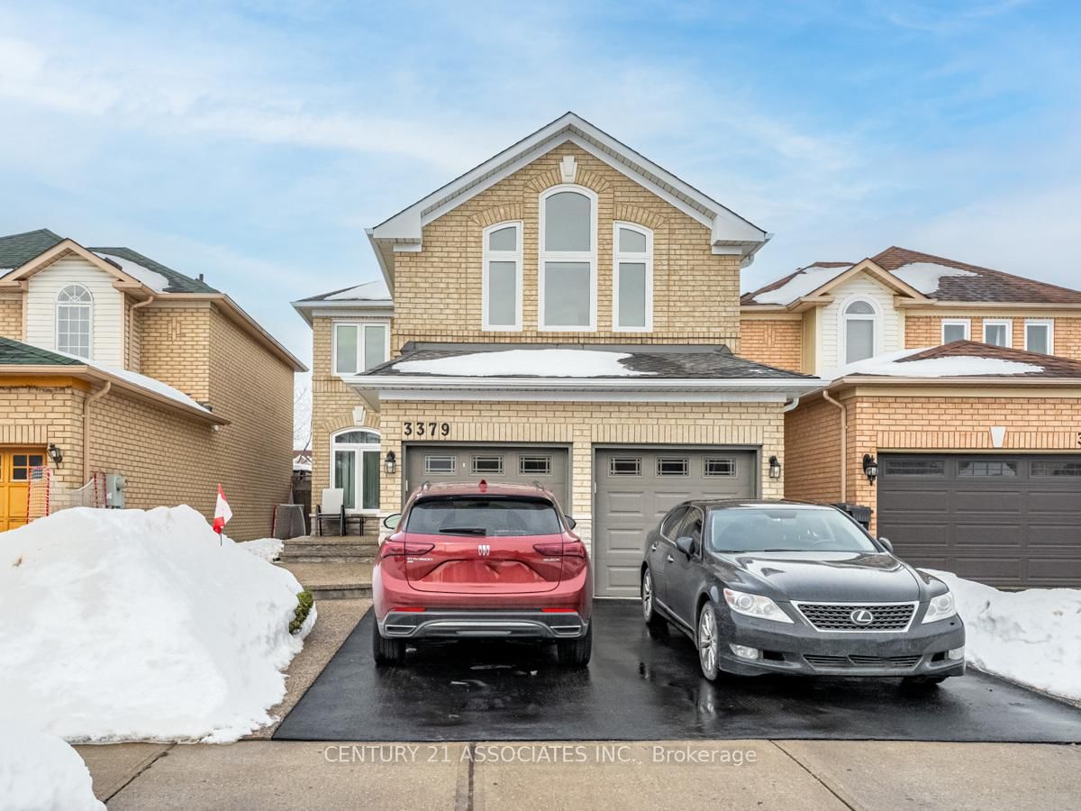 Detached House for sale at 3379 Smoke Tree Road, Mississauga, Lisgar, L5N 7M4 - MLS: W11992259