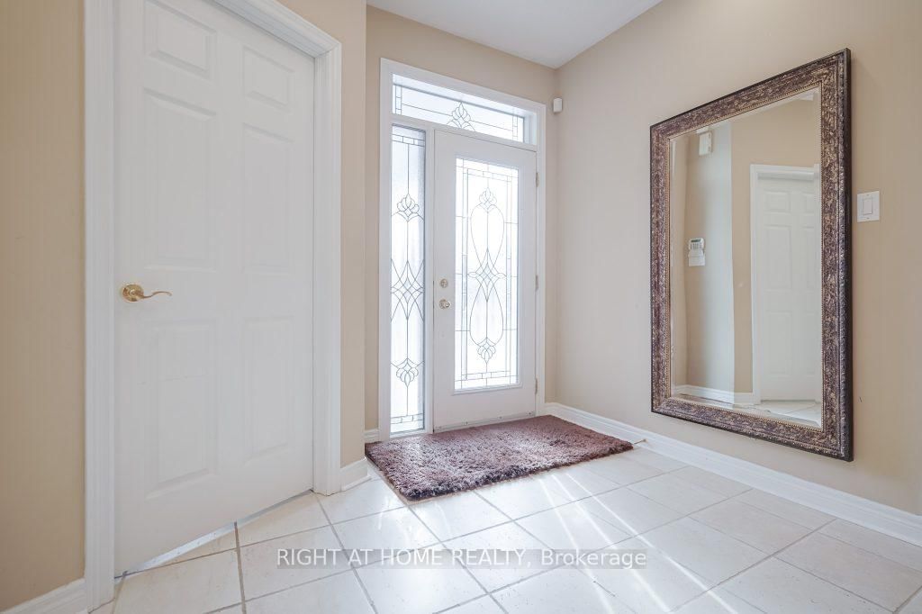 Detached House for sale at 6779 Tattinger Avenue, Mississauga, Meadowvale Village, L5W 1P3 - MLS: W11992613