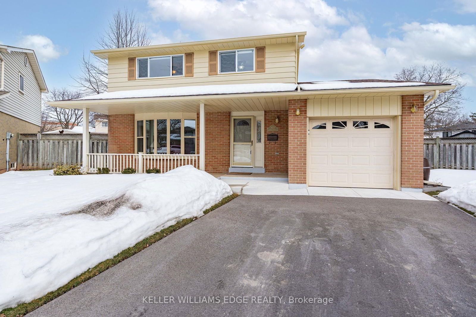 Detached House for sale at 1425 Aspen Court, Burlington, Palmer, L7M 1E4 - MLS: W11992692