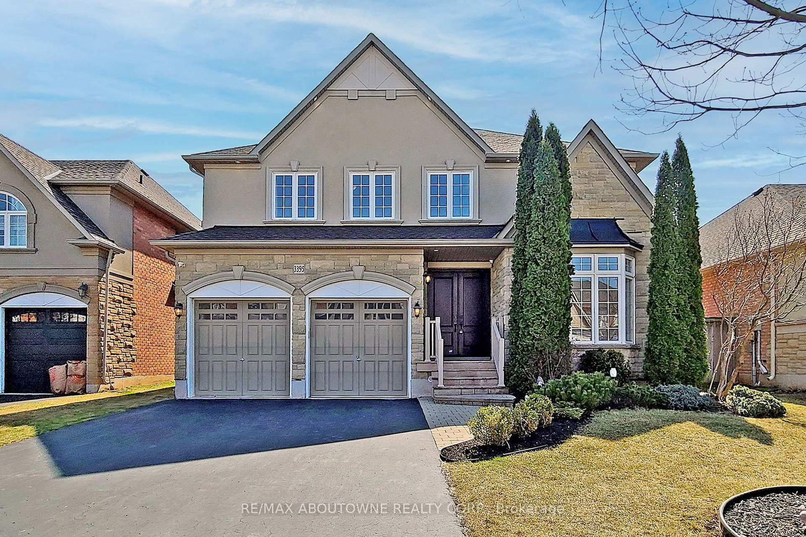 Detached House for sale at 3395 Fox Run Circle, Oakville, BR Bronte, L6L 6W4 - MLS: W11993009