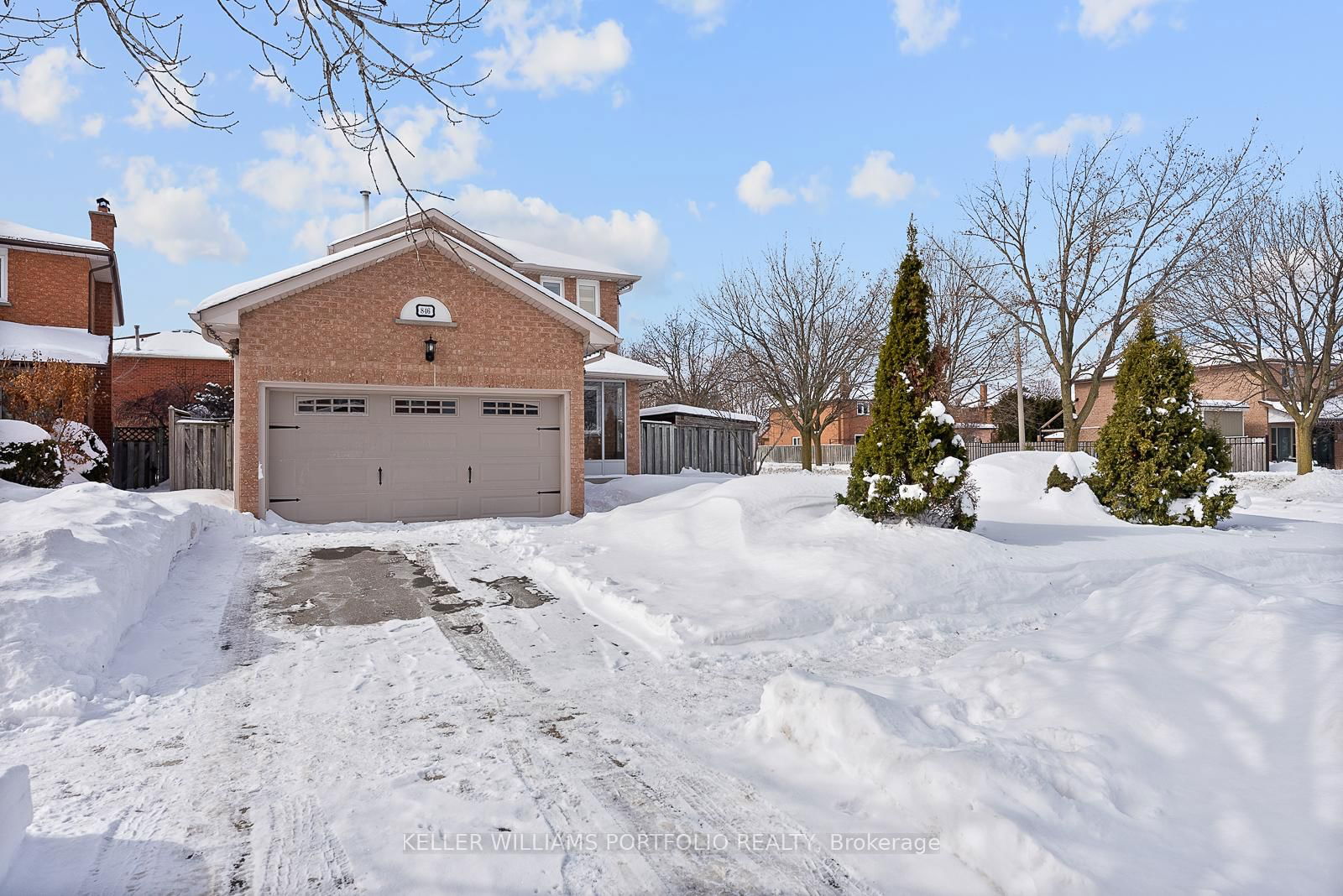 Detached House for lease at 846 Savoy Crescent, Mississauga, Hurontario, L5R 3C7 - MLS: W11993091