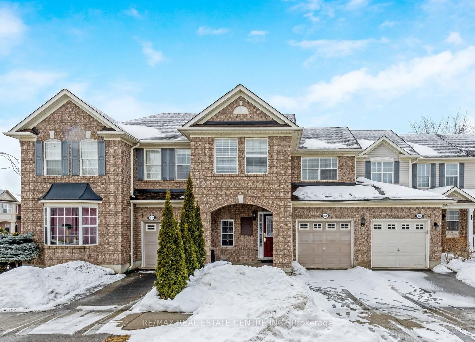 Townhouse for sale at 1628 Cartwright Crescent, Milton, Clarke, L9T 5N5 - MLS: W11993293