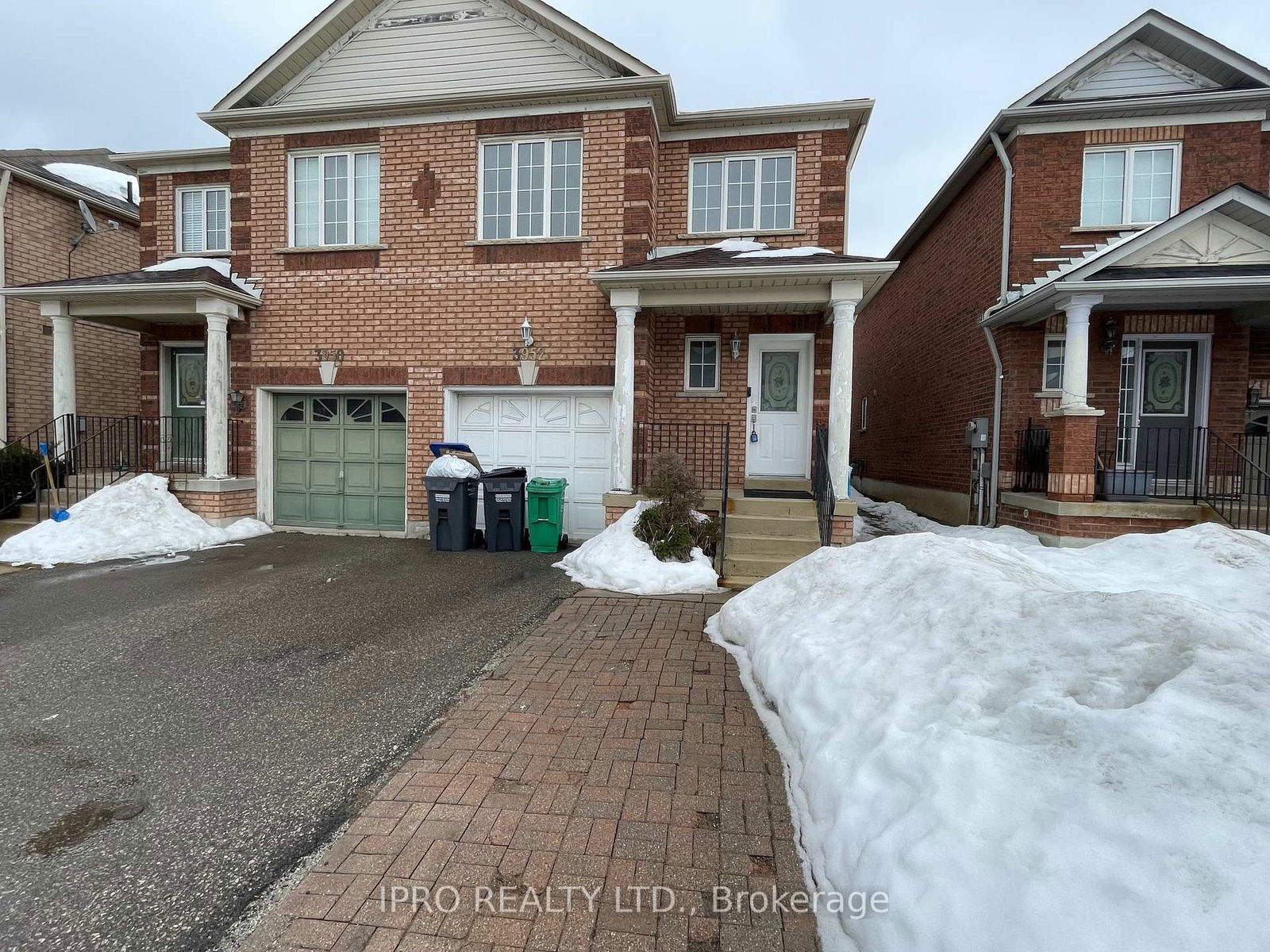 Semi-Detached House for lease at Upper-3952 Freeman Terrace, Mississauga, Churchill Meadows, L5M 6P6 - MLS: W11993304