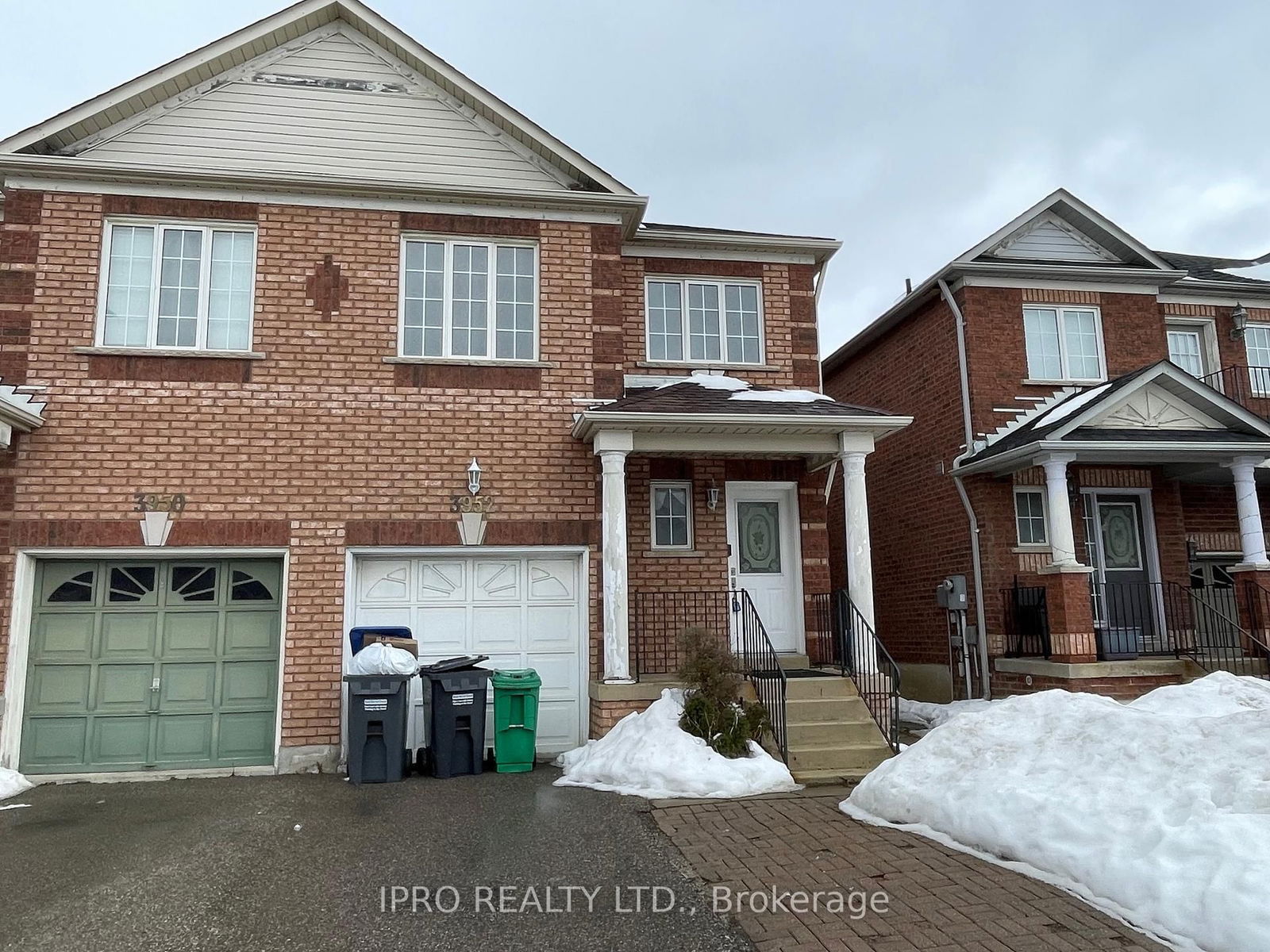 Semi-Detached House for lease at Upper-3952 Freeman Terrace, Mississauga, Churchill Meadows, L5M 6P6 - MLS: W11993304