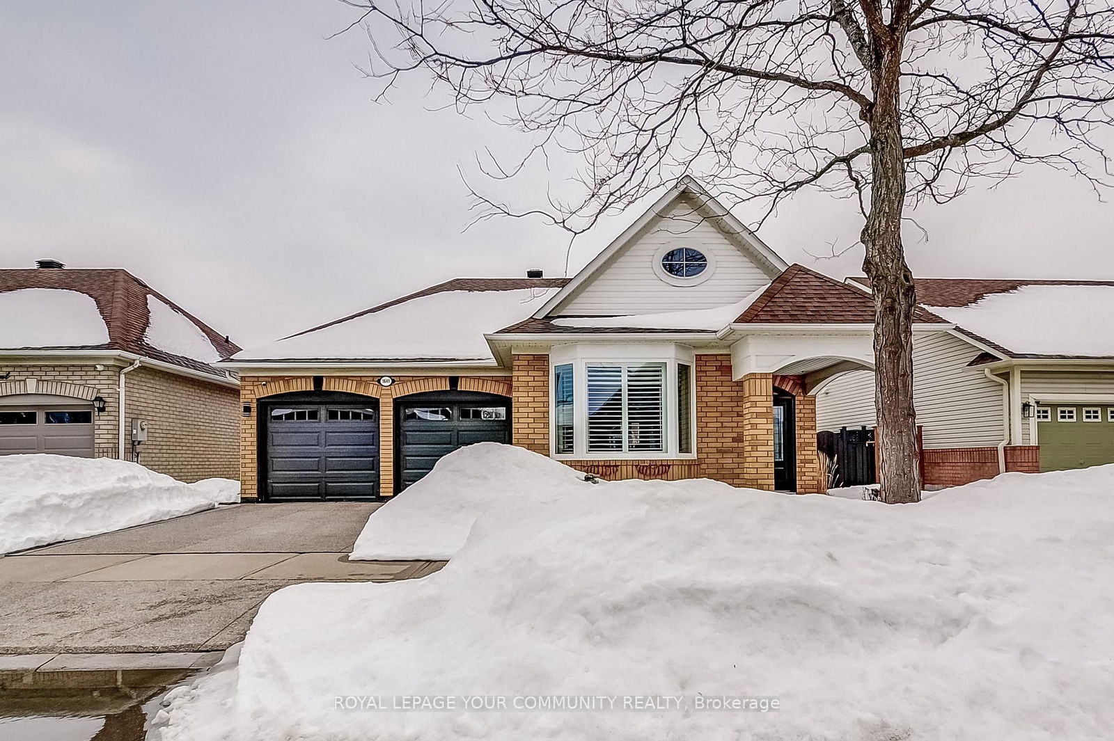 Detached House for sale at 1641 Allan Cres Crescent, Milton, Beaty, L9T 5Z7 - MLS: W11993317