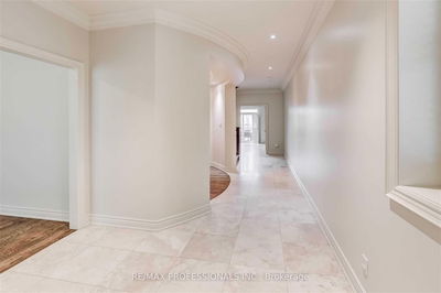 330 Dalesford Rd, Toronto - Stonegate-Queensway image-0-2