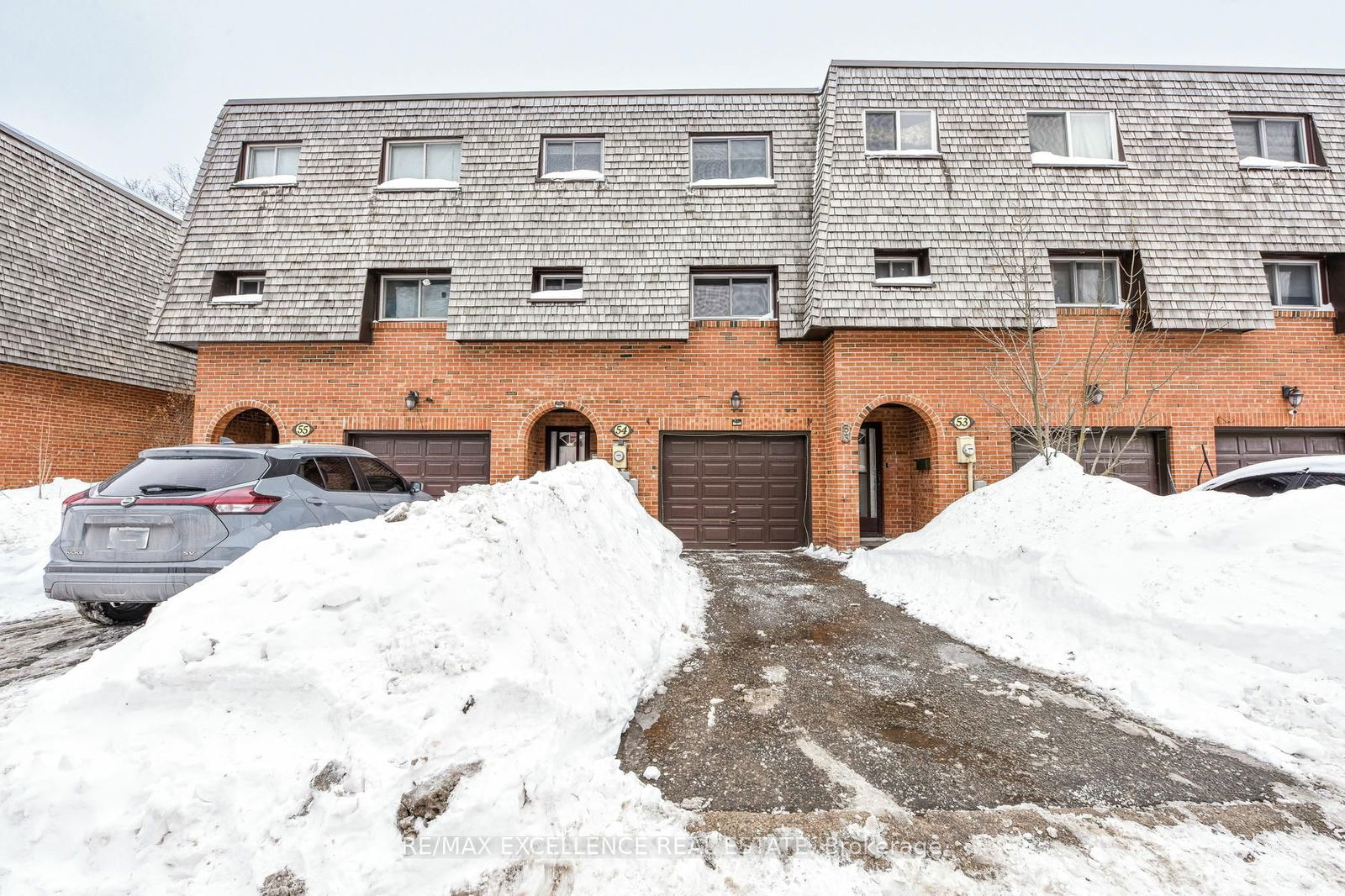 Townhouse for sale at 10-54 Briar Path, Brampton, Avondale, L6T 2A3 - MLS: W11993545