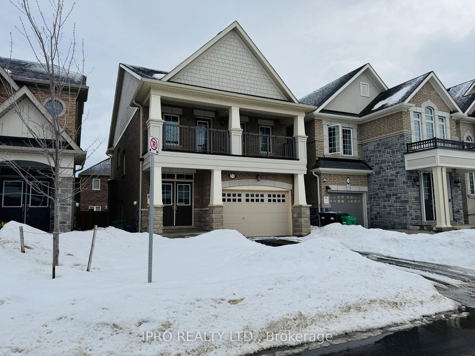 Detached House for sale at 51 Donald Stewart Road, Brampton, Northwest Brampton, L7A 5J8 - MLS: W11993589