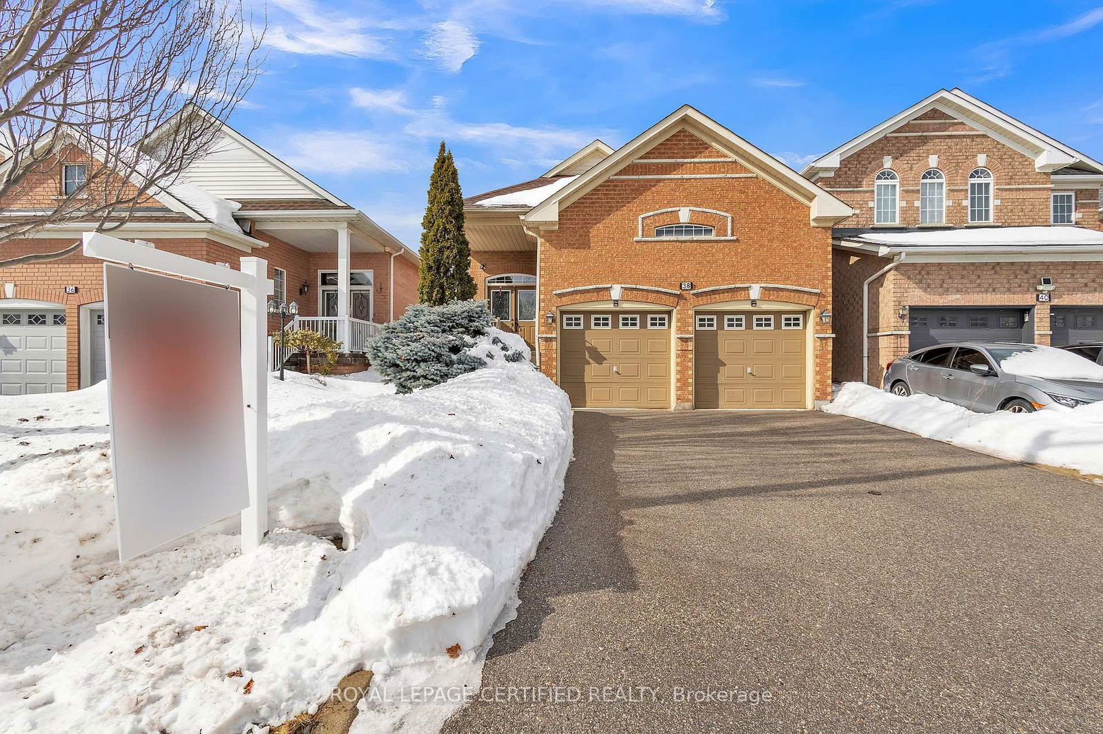 Detached House for sale at 38 Dwellers Road, Brampton, Fletcher's Creek Village, L6X 5C1 - MLS: W11993695