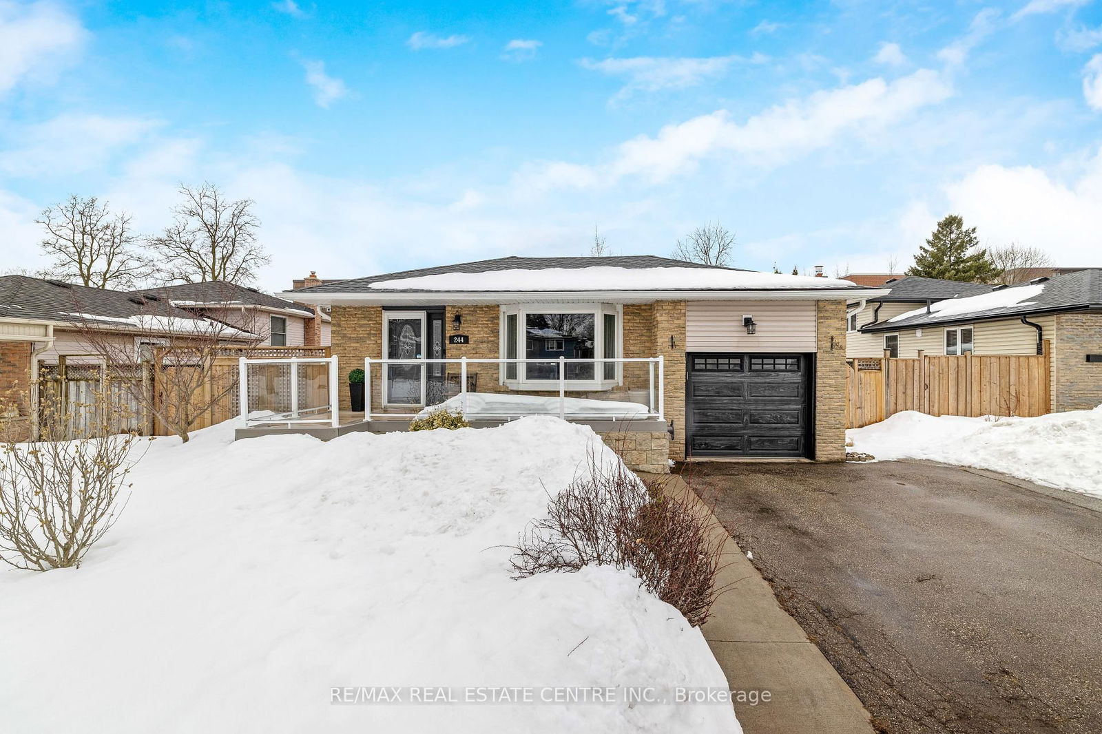 Detached House for sale at 244 Bousfield Crescent, Milton, 1031 - DP Dorset Park, L9T 3G7 - MLS: W11993836