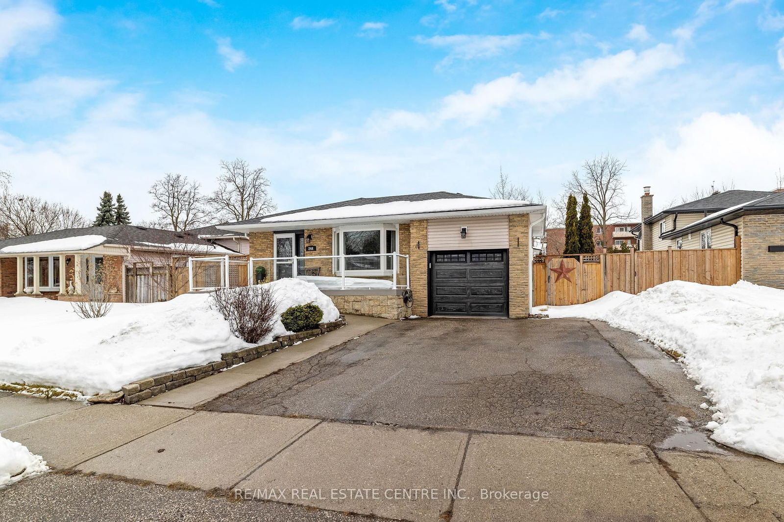 Detached House for sale at 244 Bousfield Crescent, Milton, 1031 - DP Dorset Park, L9T 3G7 - MLS: W11993836