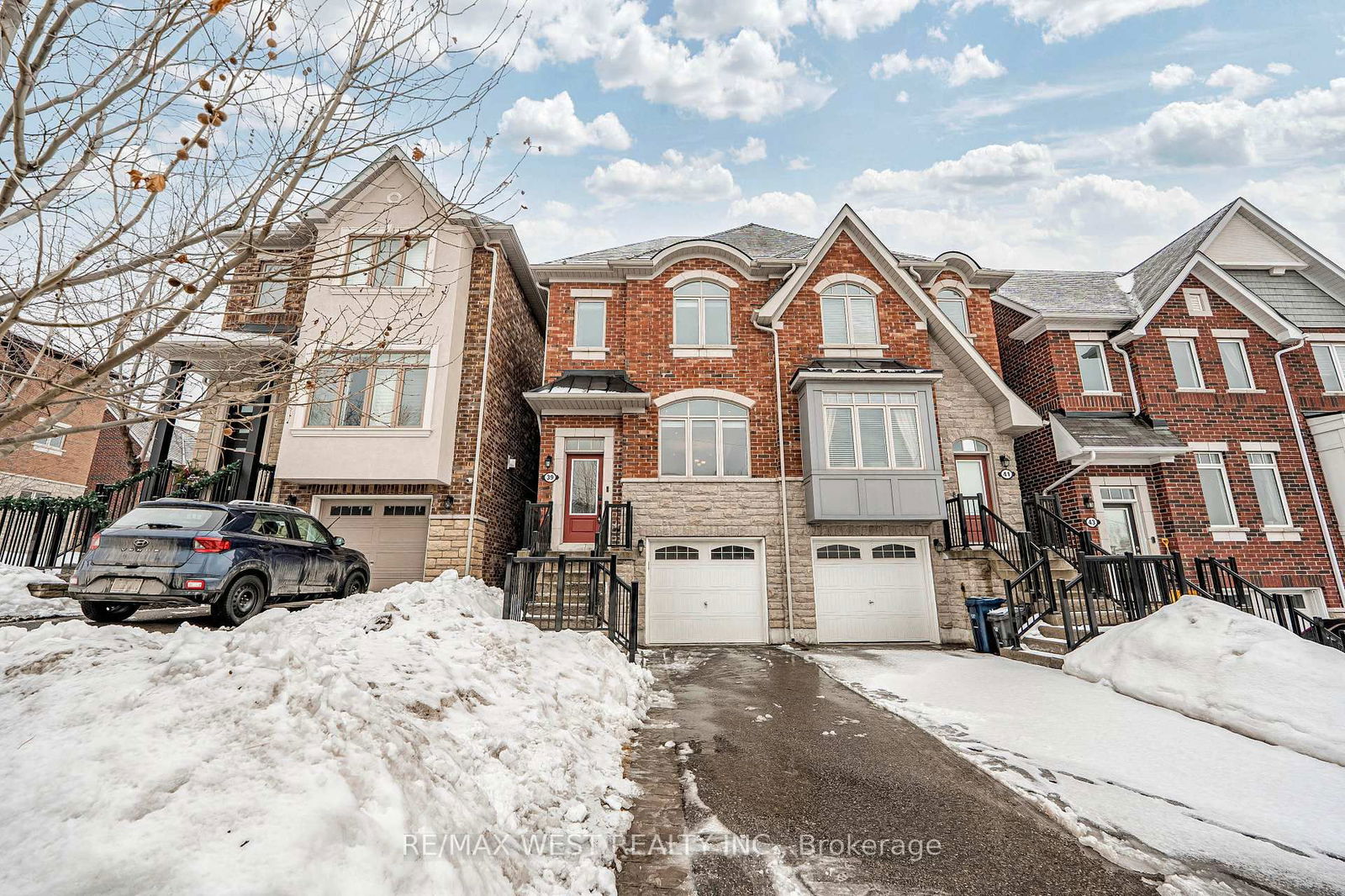 Semi-Detached House for sale at 39 Ypres Road, Toronto, Keelesdale-Eglinton West, M6M 0B2 - MLS: W11993913