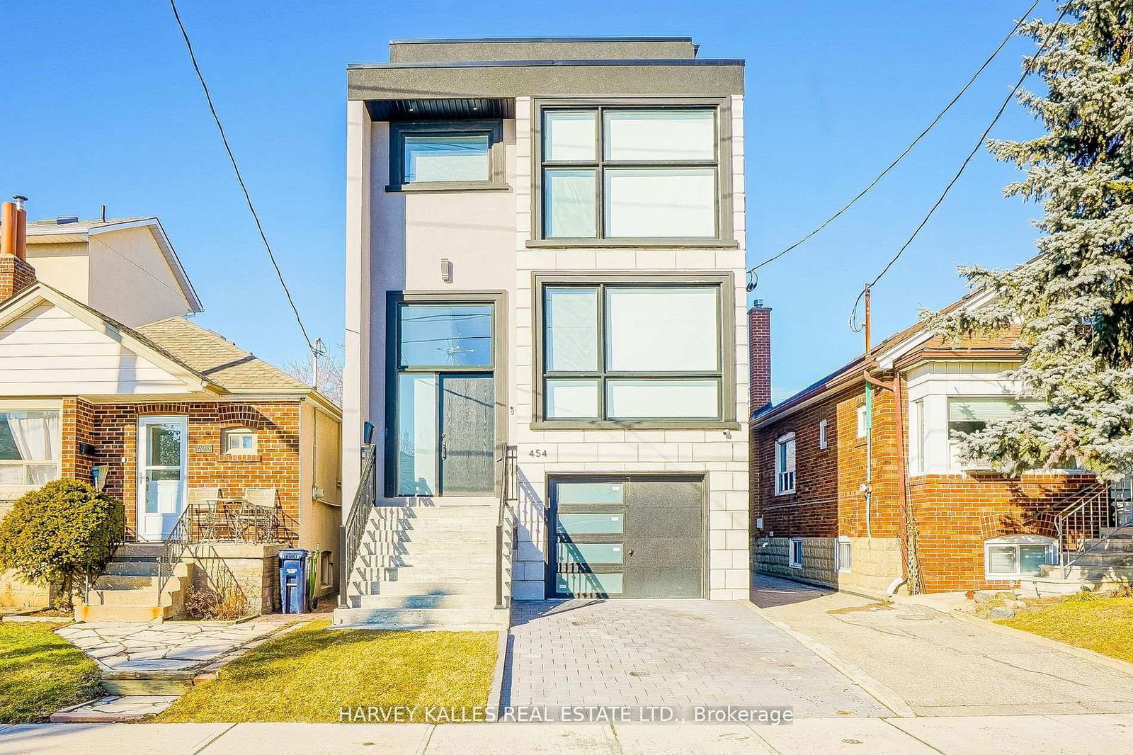 Detached House for sale at 454 Whitmore Avenue, Toronto, Briar Hill-Belgravia, M6E 2N7 - MLS: W11994161