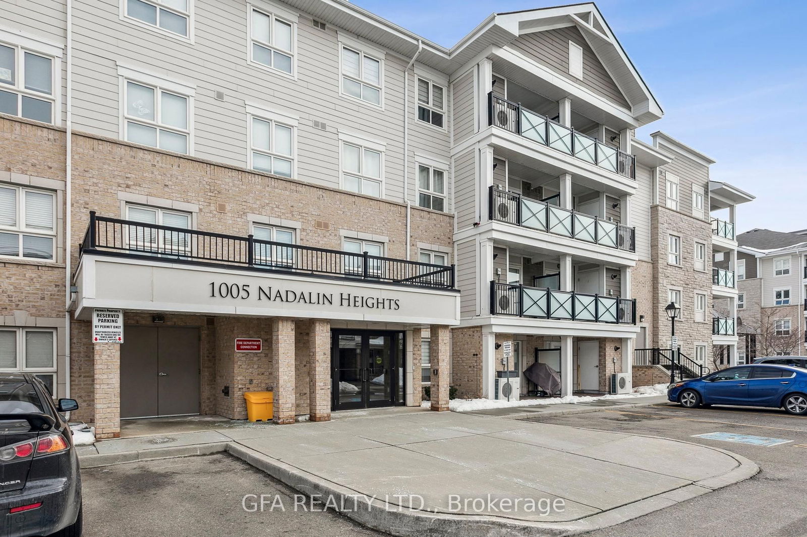 Condo for sale at 312-1005 Nadalin Heights, Milton, Willmott, L9T 8R4 - MLS: W11994180