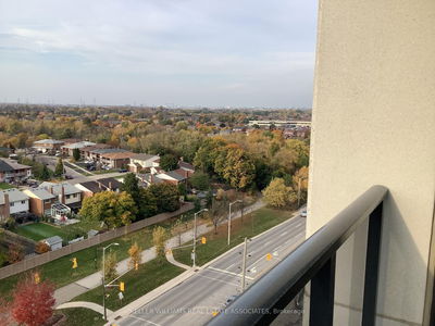 Unit 1004 — 202 Burnhamthorpe Rd, Mississauga - Mississauga Valleys image-0-2