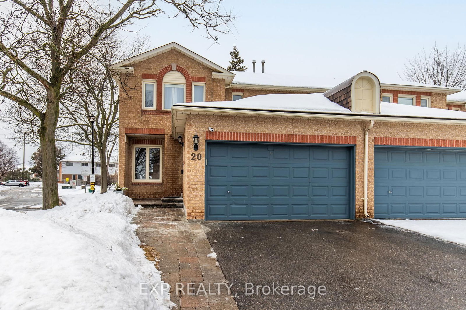 Townhouse for sale at 20 Wayne Nicol Drive, Brampton, Northwood Park, L6X 4H7 - MLS: W11994254