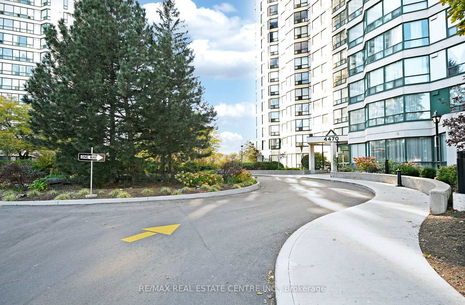 Condo for sale at 1712-4470 Tucana Court, Mississauga, Hurontario, L5R 3K8 - MLS: W11994345